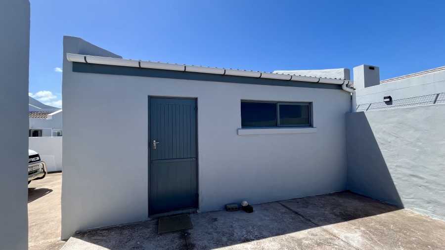 3 Bedroom Property for Sale in Country Club Western Cape